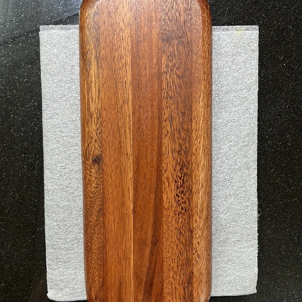 NWOT CRATE&BARREL Teak Serving Tray & Beechwood Cheese Slicer Set